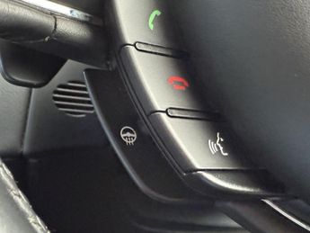 JAGUAR XJ 3.0d V6 Premium Luxury Saloon 4dr Diesel Auto Euro 6 (s/s) (300 