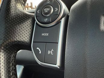 LAND ROVER RANGE ROVER SPORT 3.0 SD V6 HSE SUV 5dr Diesel Auto 4WD Euro 6 (s/s) (306 ps)