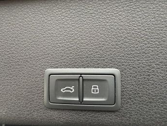 AUDI E-TRON 55 SUV 5dr Electric Auto quattro 95kWh (408 ps)