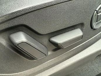 AUDI E-TRON 55 SUV 5dr Electric Auto quattro 95kWh (408 ps)