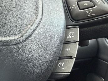 LAND ROVER RANGE ROVER EVOQUE 2.0 TD4 Ember Special Edition SUV 5dr Diesel Auto 4WD Euro 6 (s/