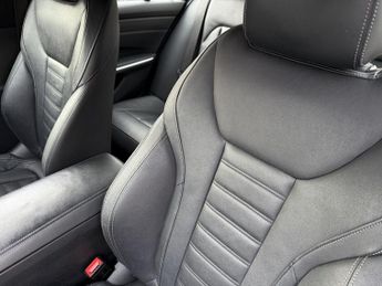 BMW 3 SERIES 2.0 330e 12kWh M Sport Saloon 4dr Petrol Plug-in Hybrid Auto Eur