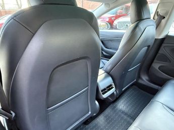 TESLA Model 3 (Dual Motor) Long Range Saloon 4dr Electric Auto 4WDE (346 ps)