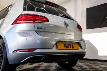 VOLKSWAGEN GOLF 1.6 TDI SE Nav Hatchback 5dr Diesel DSG Euro 6 (s/s) (115 ps)