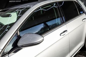 VOLKSWAGEN GOLF 1.6 TDI SE Nav Hatchback 5dr Diesel DSG Euro 6 (s/s) (115 ps)