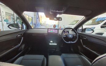 MG Mg4 64kWh Trophy Long Range Hatchback 5dr Electric Auto (203 ps)