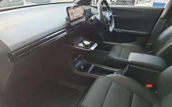 MG Mg4 64kWh Trophy Long Range Hatchback 5dr Electric Auto (203 ps)