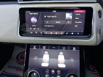 LAND ROVER RANGE ROVER VELAR 2.0 P250 R-Dynamic SE SUV 5dr Petrol Auto 4WD Euro 6 (s/s) (250 