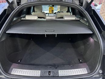 LAND ROVER RANGE ROVER VELAR 2.0 P250 R-Dynamic SE SUV 5dr Petrol Auto 4WD Euro 6 (s/s) (250 