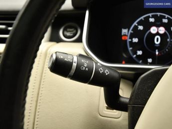 LAND ROVER RANGE ROVER 4.4 SD V8 Autobiography SUV 5dr Diesel Auto 4WD Euro 6 (s/s) (33