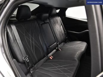 FORD MUSTANG MACH-E Standard Range 70kWh SUV 5dr Electric Automatic (269 ps)