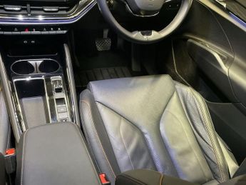 SKODA ENYAQ 62kWh 60 SUV 5dr Electric Auto (DC120kW) (179 ps)