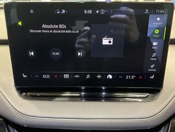 SKODA ENYAQ 62kWh 60 SUV 5dr Electric Auto (DC120kW) (179 ps)