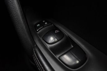 NISSAN X-TRAIL 1.6 dCi Tekna SUV 5dr Diesel XTRON Euro 6 (s/s) (130 ps)