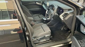 AUDI Q4 E-TRON 40 Sport SUV 5dr Electric Auto 82kWh (204 ps)