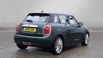 MINI HATCH 1.5 Cooper Hatchback 5dr Petrol Steptronic Euro 6 (s/s) (136 ps)