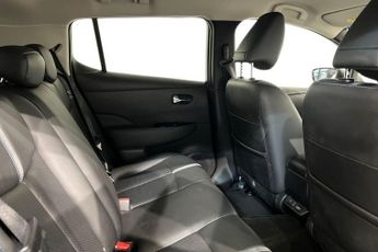 NISSAN LEAF 40kWh Tekna Hatchback 5dr Electric Auto (150 ps) Heat Pack, LED 