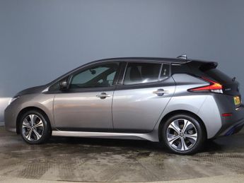 NISSAN LEAF 40kWh Tekna Hatchback 5dr Electric Auto (150 ps)
