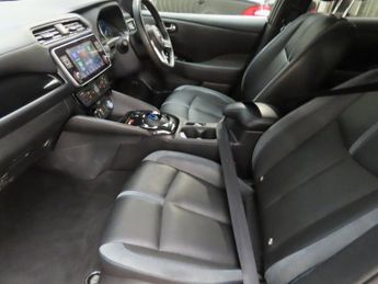 NISSAN LEAF 40kWh Tekna Hatchback 5dr Electric Auto (150 ps)
