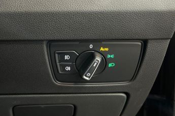 VOLKSWAGEN PASSAT 1.5 TSI EVO SEL Estate 5dr Petrol DSG Euro 6 (s/s) (150 ps) Fron