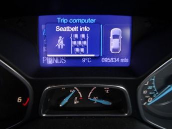 FORD GRAND C-MAX 2.0 TDCi Titanium MPV 5dr Diesel Powershift Euro 5 (140 ps)