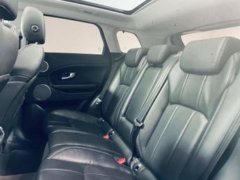 LAND ROVER RANGE ROVER EVOQUE 2.0 TD4 SE Tech SUV 5dr Diesel Auto 4WD Euro 6 (s/s) (180 ps)