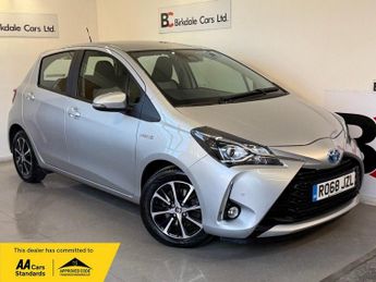 Toyota Yaris 1.5 VVT-h Icon Tech Hatchback 5dr Petrol Hybrid E-CVT Euro 6 (s/