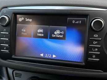 TOYOTA YARIS 1.5 VVT-h Icon Tech Hatchback 5dr Petrol Hybrid E-CVT Euro 6 (s/