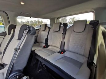 FORD TOURNEO CUSTOM 2.0 320 EcoBlue Zetec Minibus Double Cab 5dr Diesel Manual L2 Eu