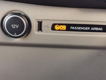 FORD TOURNEO CUSTOM 2.0 320 EcoBlue Zetec Minibus Double Cab 5dr Diesel Manual L2 Eu