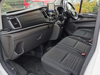 FORD TRANSIT CUSTOM 2.0 300 EcoBlue Limited Panel Van 5dr Diesel Manual L2 H1 Euro 6