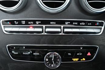 MERCEDES-BENZ C-CLASS 2.1 C220 BlueTEC AMG Line Estate 5dr Diesel G-Tronic+ Euro 6 (s/