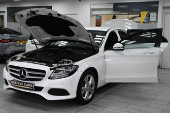MERCEDES-BENZ C-CLASS 2.1 C220d SE Executive Edition Saloon 4dr Diesel 7G-Tronic+ Euro