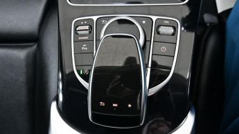 MERCEDES-BENZ C-CLASS 2.1 C220d SE Executive Edition Saloon 4dr Diesel 7G-Tronic+ Euro