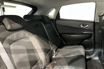 HYUNDAI KONA 64kWh Premium SUV 5dr Electric Auto (10.5kW Charger) (204 ps) Pa