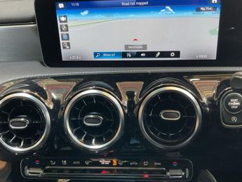 MERCEDES-BENZ CLA 1.3 CLA200 AMG Line Coupe 4dr Petrol 7G-DCT Euro 6 (s/s) (163 ps