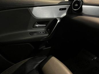 MERCEDES-BENZ CLA 1.3 CLA200 AMG Line Coupe 4dr Petrol 7G-DCT Euro 6 (s/s) (163 ps