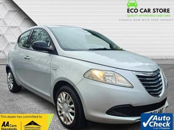 Chrysler Ypsilon 1.2 S Hatchback 5dr Petrol Manual Euro 5 (s/s) (69 bhp)