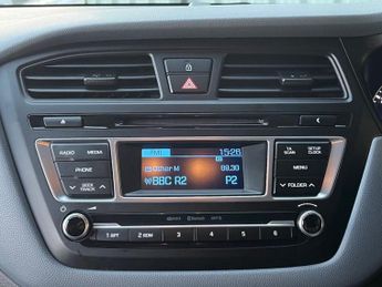HYUNDAI I20 1.4 SE Hatchback 5dr Petrol Auto Euro 6 (100 ps)