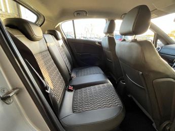 VAUXHALL CORSA 1.4 16V SE Hatchback 5dr Petrol Auto Euro 5 (100 ps)