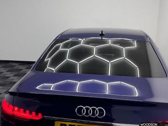 AUDI A4 2.0 TFSI 35 S line Saloon 4dr Petrol S Tronic Euro 6 (s/s) (150 