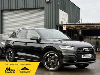 Audi Q5 2.0 TDI 40 Black Edition SUV 5dr Diesel S Tronic quattro Euro 6 