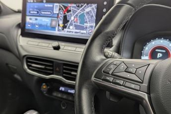 NISSAN JUKE 1.0 DIG-T N-Connecta SUV 5dr Petrol DCT Auto Euro 6 (s/s) (114 p