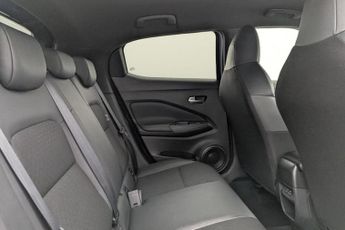 NISSAN JUKE 1.0 DIG-T N-Connecta SUV 5dr Petrol DCT Auto Euro 6 (s/s) (114 p