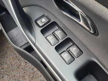 KIA CEED 1.6 CRDi 2 Sportswagon 5dr Diesel Auto Euro 5 (126 bhp)