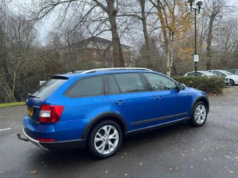 SKODA OCTAVIA 2.0 TDI Scout DSG 4WD Euro 6 (s/s) 5dr