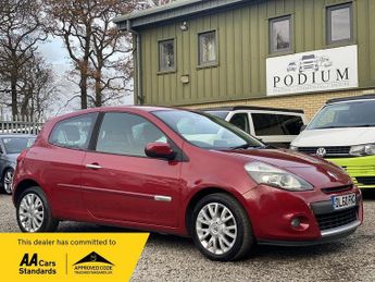 Renault Clio 1.2 Dynamique TomTom Euro 4 3dr