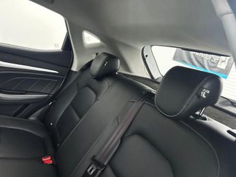 MG MG ZS 1.0 T-GDI Exclusive SUV 5dr Petrol Auto Euro 6 (111 ps) 2 FORMER