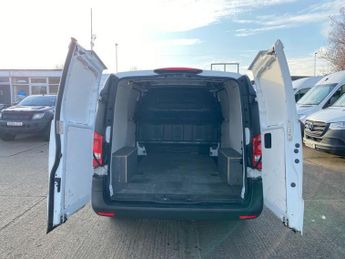 MERCEDES-BENZ VITO 2.1 114 CDI PURE G-TRONIC+ RWD L2 LWB 135BHP. EURO 6. AIRCON. PX