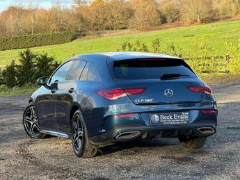 MERCEDES-BENZ CLA 1.3 CLA 180 AMG Line Executive A 5dr